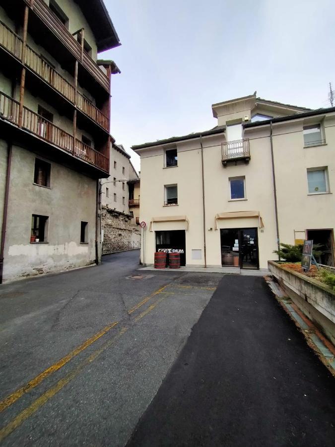 Vevey 5 By Hili Lägenhet Aosta Exteriör bild